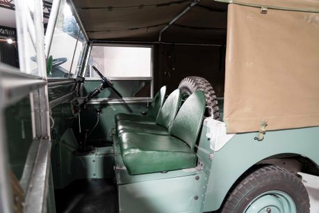 Land Rover Series 1 ACQUIRE A PIECE OF LAND ROVER HISTORY. EXCELLENT HISTORY & PROVENANCE. 16