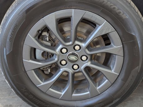 Land Rover Range Rover Evoque 2.0 Range Rover Evoque R-Dynamic D 4x2 5dr 31