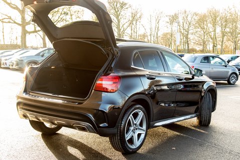 Mercedes-Benz GLA Class GLA 200 AMG LINE EDITION PLUS 42