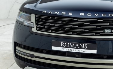 Land Rover Range Rover P400 HSE 21