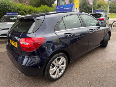 Mercedes-Benz A Class 1.5 A180d Sport (Executive) 7G-DCT Euro 6 (s/s) 5dr 13