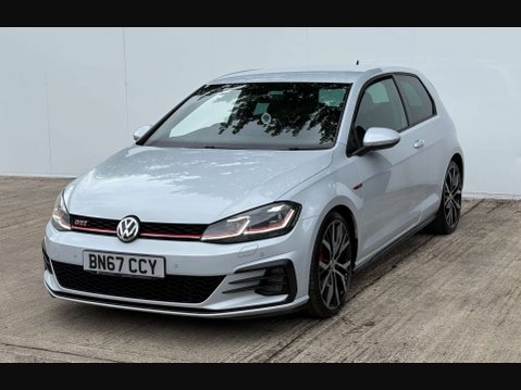 Volkswagen Golf 2.0 Golf GTi Performance TSi Semi-Auto 3dr 29