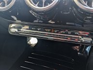 Mercedes-Benz A Class A 180 D AMG LINE PREMIUM 30