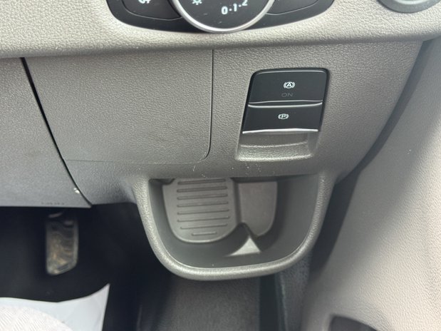 Ford Transit LWB L3H2 Med Roof Limited 350 Air Con Alloys Camera Nav Sensors EURO 6 28