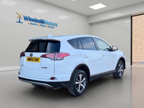 Toyota Rav4 2.0 D-4D Business Edition Plus Euro 6 (s/s) 5dr (Safety Sense, Nav) 10