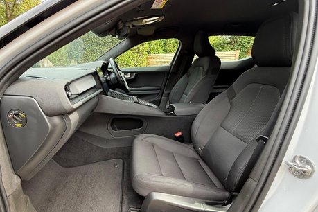 Polestar 2 BASE 52
