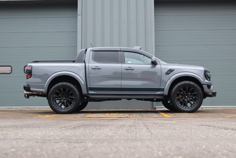 Ford Ranger 2025 BRAND NEW 3.0 V6 RAPTOR OVER 9K SEEKER STYLING ADDED LOOKS STUNNING 7