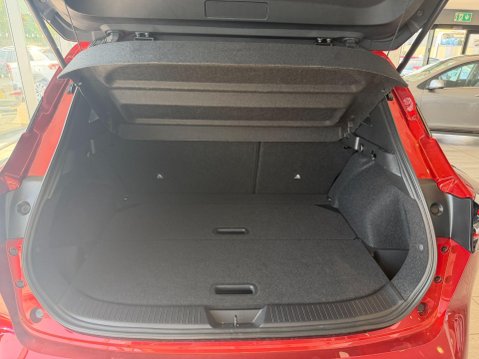 Nissan Qashqai 1.3 DIG-T MHEV N-Connecta XTRON Euro 6 (s/s) 5dr 12