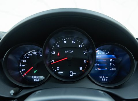 Porsche 718 Cayman GTS 4.0 15