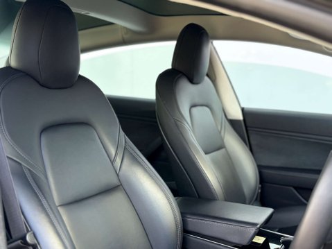 Tesla Model 3 Model 3 Long Range AWD 4WD 4dr 12