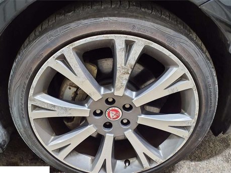 Jaguar XJ 3.0d V6 Portfolio Saloon 4dr Diesel Auto Euro 6 (s/s) (300 ps) 2