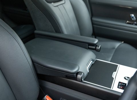 Land Rover Range Rover P615 SV 37