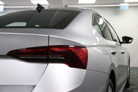 Skoda Octavia SE TECHNOLOGY TSI 23