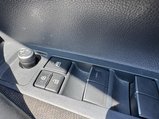 Toyota Corolla 1.8 VVT-h Icon Touring Sports CVT Euro 6 (s/s) 5dr 39