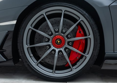 Lamborghini Aventador SVJ LP 770-4 ROADSTER 