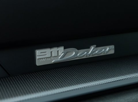 Porsche 911 Dakar 28