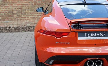 Jaguar F-Type S V6 Coupe 14