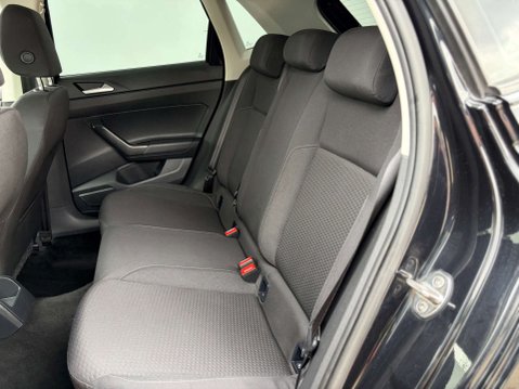 Volkswagen Polo 1.0 Polo SE TSi Semi-Auto 5dr 44
