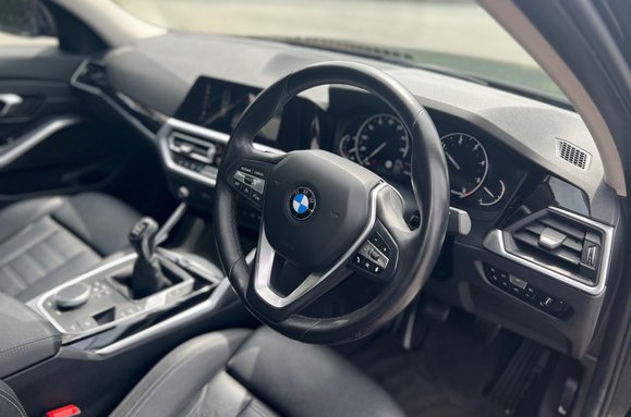 BMW 3 Series 318D SPORT 20