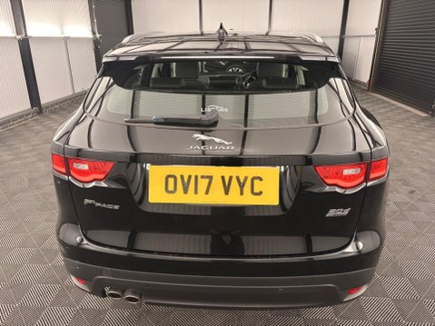 Jaguar F-Pace 2.0 D180 Prestige SUV 5dr Diesel Auto AWD Euro 6 (s/s) (180 ps) 41