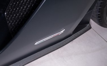 Lamborghini Aventador S LP 740-4 ROADSTER 35