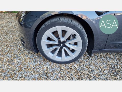 Tesla Model 3 (Dual Motor) Long Range Saloon 4dr Electric Auto 4WDE (346 ps) 16