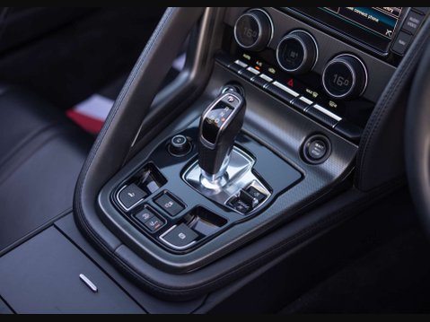 Jaguar F-Type 3.0 F-Type V6 Auto 2dr 21