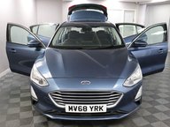 Ford Focus TITANIUM 6