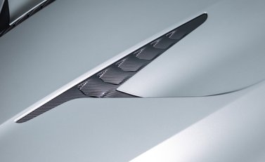 Aston Martin Vanquish V12 36