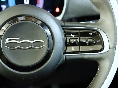 Fiat 500 87kW La Prima 42kWh 3dr Auto 30