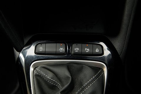 Vauxhall Corsa GRIFFIN 33