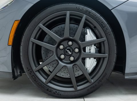 Ford GT Carbon Series 34