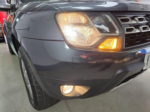 Dacia Duster 1.5 dCi Laureate EDC Euro 6 (s/s) 5dr 42