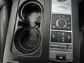 Land Rover Discovery 3.0 SD V6 Landmark Edition Auto 4WD Euro 6 (s/s) 5dr 37