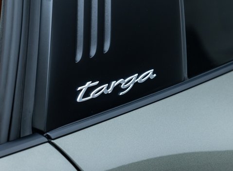 Porsche 911 Targa 4S (992) 41