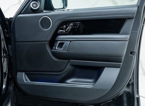 Land Rover Range Rover 5.0 V8 SVAutobiography Dynamic 34