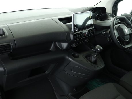 Peugeot Partner Standard 650 1.5 BlueHDi 100 Professional Premium Van 12