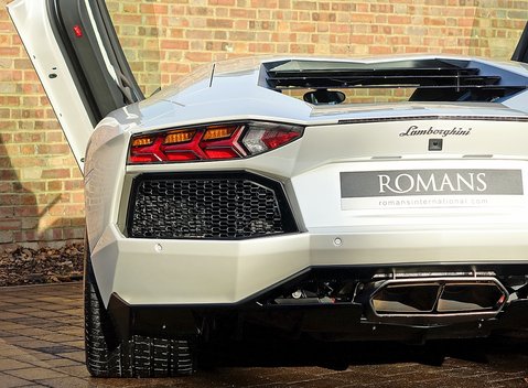 Lamborghini Aventador LP 700-4 34