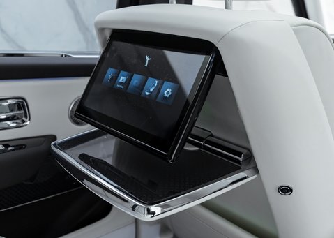 Rolls-Royce Cullinan Series II BLACK BADGE 