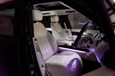 Land Rover Range Rover HSE D350. NOW SOLD. SIMILAR REQUIRED. PLEASE CALL 01903 254800. 20