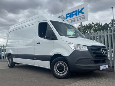 Mercedes-Benz Sprinter 2.0 315 CDI Progressive Panel Van 5dr Diesel Manual FWD L2 H2 Euro 6 (s/s) 