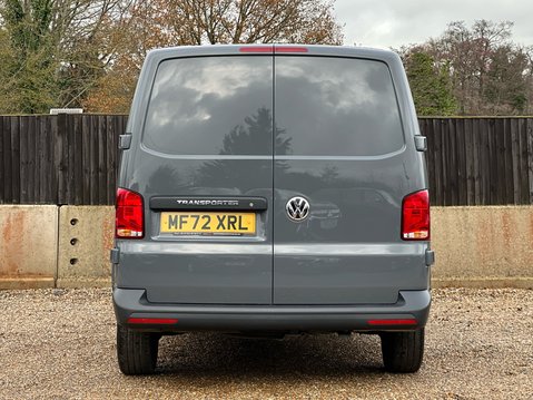 Volkswagen Transporter T28 TDI P/V STARTLINE 8