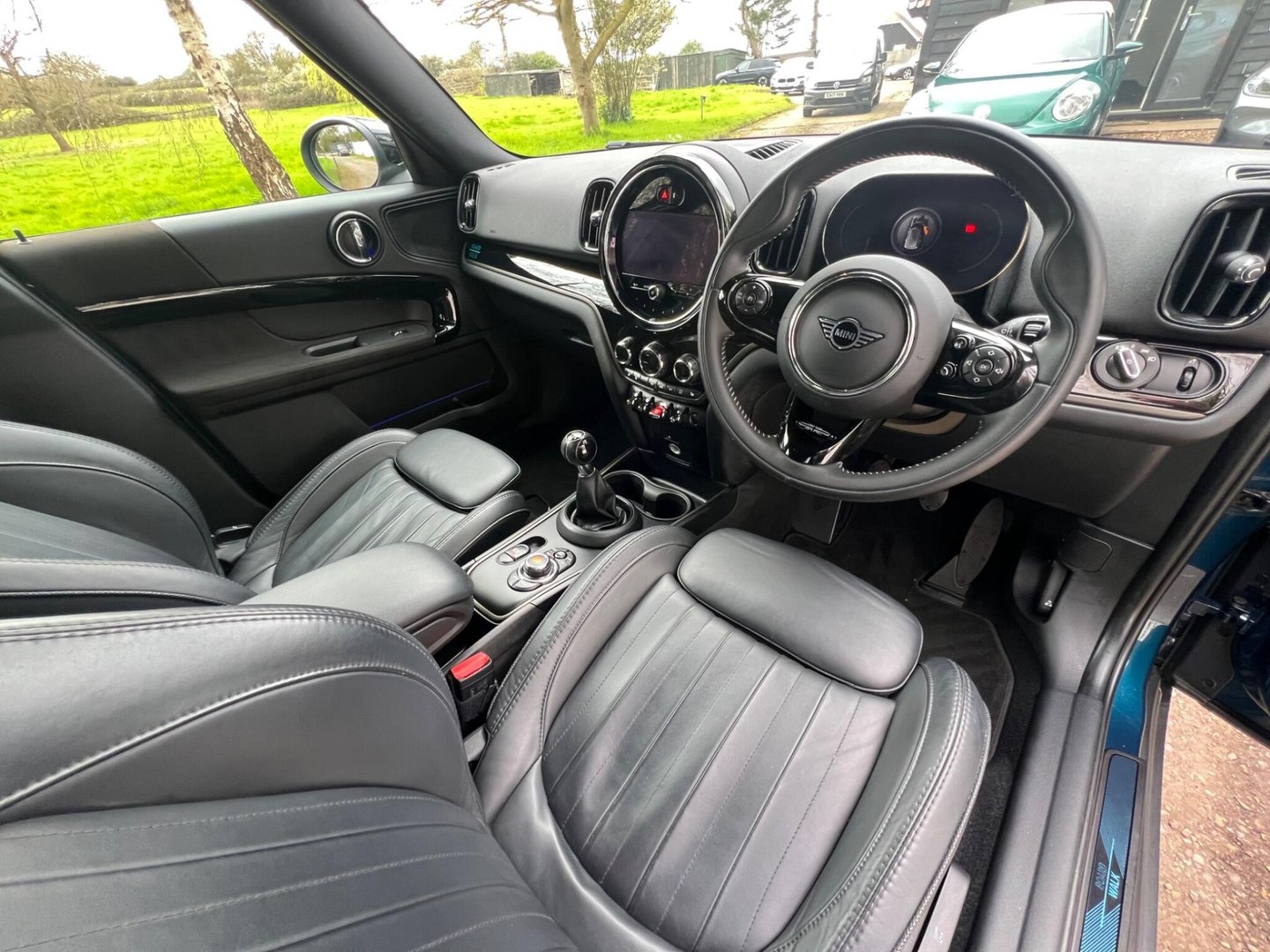 MINI COUNTRYMAN 2021 21 COOPER BOARDWALK EDITION 13,495 POA PER MONTH SEATS 5 TRANSMISSION...