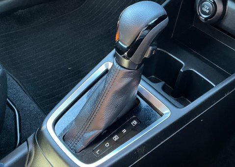 Suzuki Swift SZ-T DUALJET MHEV 22