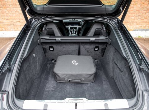 Porsche Panamera Turbo S E-Hybrid 33