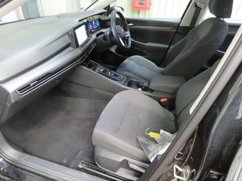 Volkswagen Golf 2.0 Golf Style TDI Semi-Auto 5dr 8