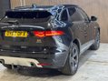 Jaguar F-Pace 3.0 F-PACE V6 S AWD D Auto 4WD 5dr 25