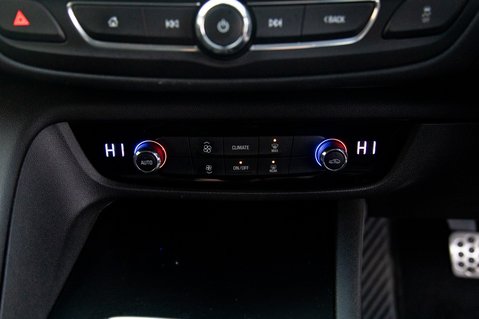 Vauxhall Insignia SRI NAV 37