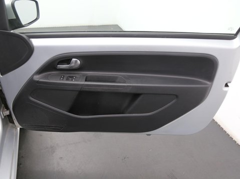 Volkswagen Up 1.0 Move up! Euro 5 3dr 16
