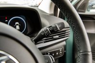 Hyundai BAYON T-GDI PREMIUM MHEV 17